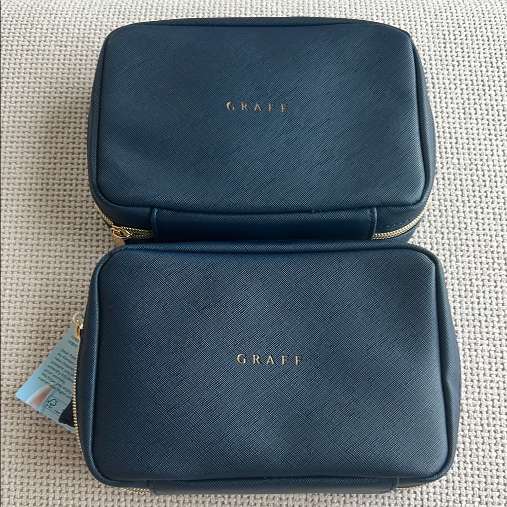 Graff Elegant Navy toiletries Set with Gold Zippers 2 units